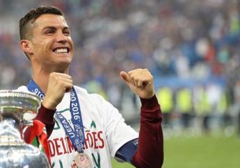 Begini Cara Pesepak Bola Cristiano Ronaldo Suarakan Rasa Sayang pada Anak-anaknya, Suami Idaman Banget!