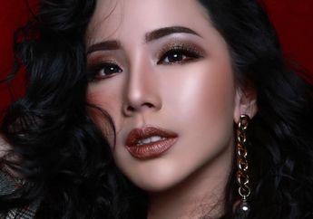 Intip 3 Gaya Makeup Jill Gladys dalam Pemotretan Tahun Baru Imlek, Cantik Banget!