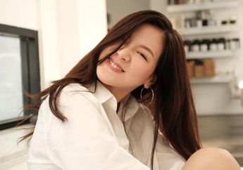 Sambut Imlek, Aktris Cantik Thailand, Baifern Pimchanok Tampil Mewah Glamor dengan Embellished Dress