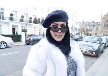 Meski Terlihat Simpel, Ternyata T-Shirt yang Dipakai Syahrini Harganya Puluhan Juta, Seperti Apa ya?