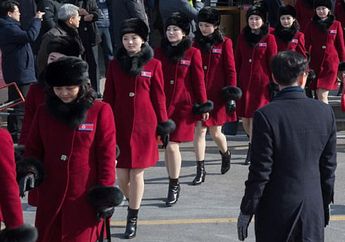 Simak Aksi Aktraktif 229 Personil 'Girlband' Korea Utara di Olimpiade Musim Dingin 2018 yang Bikin Merinding