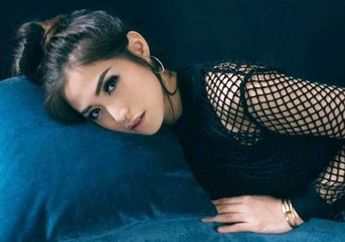 Ini Dia Penampilan Anggun Jessica Iskandar Kenakan Kebaya Rancangan Anne Avantie, Dijamin Bikin Kamu Terpesona!