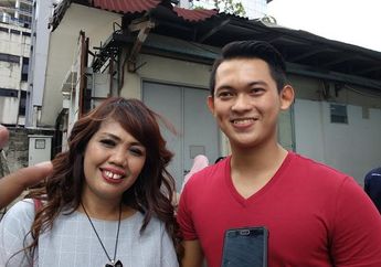 Mengejutkan! Irish Bella Ucapkan Selamat Semoga Samawa pada Elly Sugigi dan Irfan Sbastian