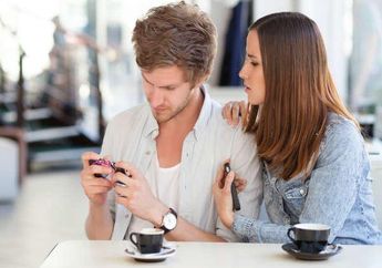 Punya Pasangan yang Nggak Romantis, Begini loh Cara Menghadapinya