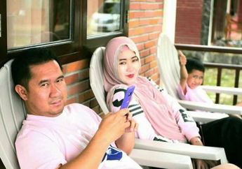 Terduga Pelakor Tulungagung Ungkap 2 Penyebab Pengusaha Nyoklat Klasik Lempari Uang ke Dirinya