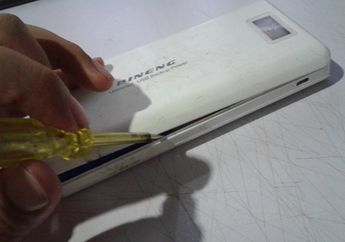 Beli Powerbank Harga Promo, Namun Tak Kunjung Mengisi Saat Digunakan, Setelah Dibuka Isinya Mengejutkan