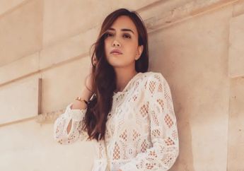 Tampil Modis Bak ABG, Tas Mungil Shandy Aulia Sukses Curi Perhatian, Duh..Harganya Bikin Terkejut!