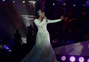 VIDEO Konser Rossa Tadi Malam Bertajuk 'Rossa The Journey of 21 Dazzling Years'