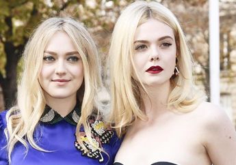 Kepoin Mix and Match Cut Off Denim Shorts ala Dakota Fanning dan Elle Fanning Yuk, Kece Banget!