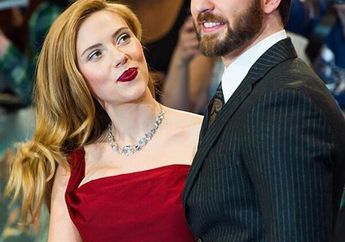 Scarlett Johansson dan Chris Evans Dikabarkan Dekat Gara-Gara Donald Trump
