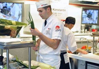 Pemerintah Jepang Siapkan Sertifikat Untuk Para Koki Asing yang Belajar Masakan Khas Negeri Sakura Ini