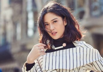 Korean Style Outfit ala Dian Sastro, Kece Nggak nih?