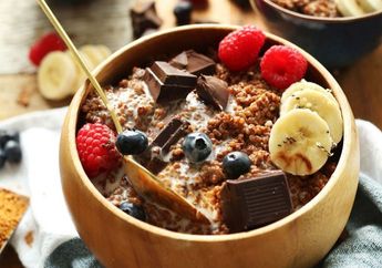 Yuk, Sarapan Sehat Dengan Dark Chocolate Quinoa Breakfast Bowl