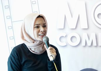 Disebut Sebagai Wanita Inspiratif, Dewi Sandra Menolak!