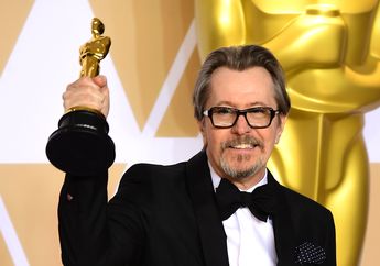 8 Fakta Perjalanan Karir Gary Oldman, Aktor Terbaik Piala Oscar 2018 yang Meraih Meraih Beasiswa