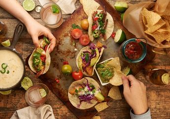 Doyan Posting Foto Makanan di Socmed? Inilah 5 Tips Supaya Foto Makanan Kamu Bikin Ngiler