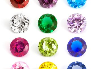 Selamat, 4 Jenis Batuan Ini Akan Membawa Keberuntungan Bagi Kamu yang Lahir di Bulan Maret