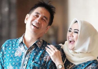 Kunjungi Makam Sys NS, Shanty Widhiyanti Ungkap Kerinduannya