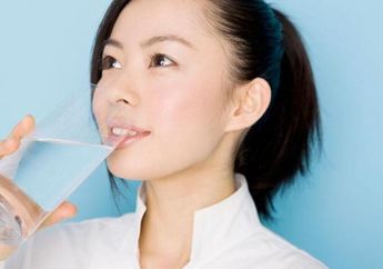 Menurunkan Berat Badan dengan Cara Minum Air Putih, Ini Rahasianya