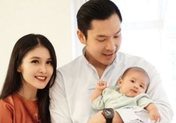 Jarang Disorot Media, Inilah Sosok Ibunda dan Saudara Perempuan Harvey Moeis, Suami Sandra Dewi, Cantik dan Anggun!