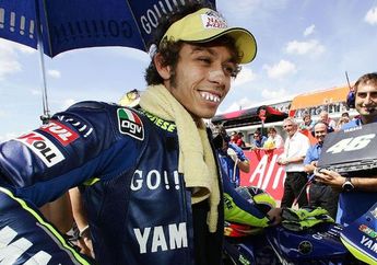 4 Momen Kocak Ini Tak Akan Pernah Dilupakan Penggemar Valentino Rossi