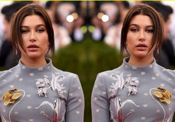 Tanpa Dress, Hailey Baldwin Mampu Tampil Super Glamor dengan T-shirt di iHeartRadio Awards 