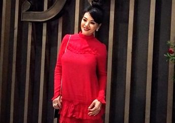 Ini Pendapat Farah Quinn Tentang Sosial Media 