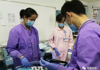 Makan Sup Ikan Mas, Dokter Berhasil Keluarkan 100 Benda Ini Dari Pantat Seorang Pria