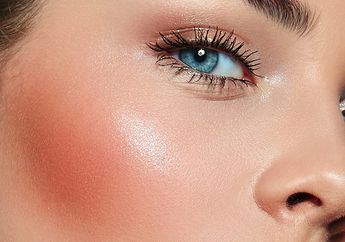 Rekomendasi 4 Blush On Cream Terbaik Untuk Tampilan Pipi Merona Natural