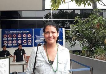 Begini Cerita Awal Melanie Subono Kenal Dengan Doni Herdaru 