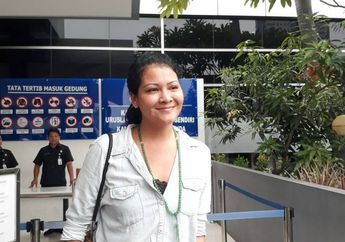 Melanie Subono "Kok Bisa Yayasan Tapi Pakai Rekening Pribadi"