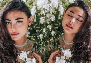 Stylish dan Kece Banget, Intip 3 Pilihan Gaya Whulandary Herman Saat Liburan di Luar Negeri yuk!