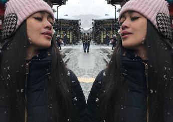 Pilihan Style Modis ala Gracia Indri Saat Mengenakan Off Shoulder Top, Bisa Jadi Referensi Gayamu nih!