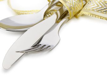 Jangan Abaikan Kebersihan Alat Makan, Begini Cara Merawatnya, Kepoin yuk!