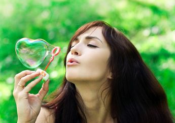 Mengintip Ramalan Kehidupan Cinta Untuk Aries, Ini 5 Keberuntungan yang Akan Kamu Dapatkan di Sepanjang Tahun 2018