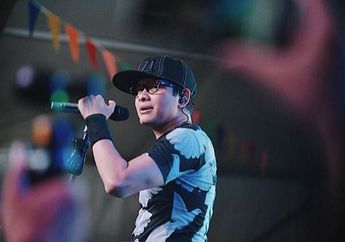 Unggah Foto Bareng The Script, Armand Maulana Bikin Netizen Geli 