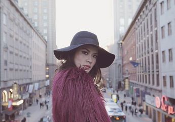 Nggak Main-main! Ternyata Segini Harga Sepatu Boots Raisa Saat di Jepang