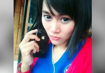 Cewek Cantik Dari Tuban Bikin Keok 2 Preman, Modalnya Hape