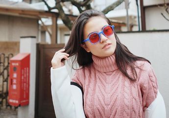 Gemes Banget, yuk Intip Gaya Marsha Aruan dengan Bandana Mickey Mouse yang Super Imut!