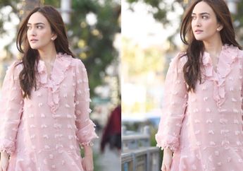 Ide Outfit Kondangan ala Shandy Aulia yang Cantik dan Elegan dengan Dress Berwarna Netral, Contek yuk!