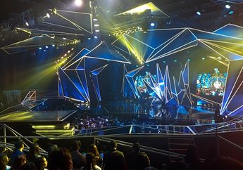 Jenita Janet Nyanyikan Lagu Jaran Goyang, Penonton: Nggak Cocok