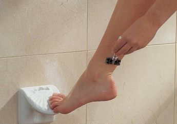 Mencukur Bulu Kaki Ternyata Ada Aturannya loh, Jangan Sampai Lakukan 7 Kesalahan Ini