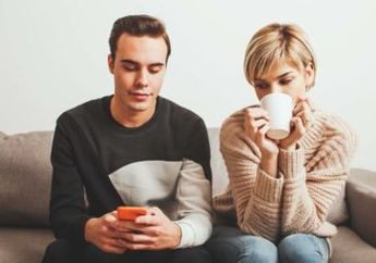 7 Perilaku yang Bisa Membuat Hubunganmu dengan Pasangan Jadi Hancur, Hati-hati ya!