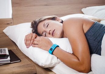 Sering Tidur dengan Sleep Tracker Malah Berisiko Terkena Gangguan Ini