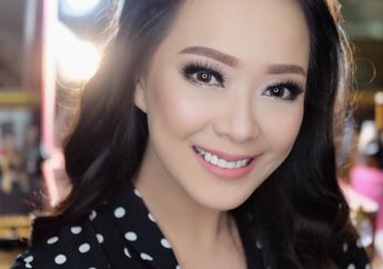 Yuanita Christiani Sangat Anggun Dalam Balutan Ruffle Dress, Lihat yuk!