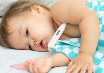 Begini Metode Memeriksa Suhu Tubuh Bayi yang Benar, Ibu Wajib Tahu nih!