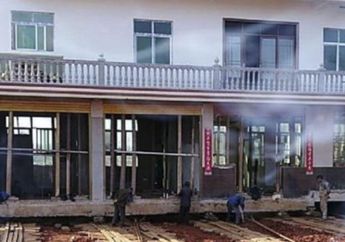 Tak Ingin Kena Gusur, Seorang Petani Menggeser Rumahnya Sejauh 40 Meter