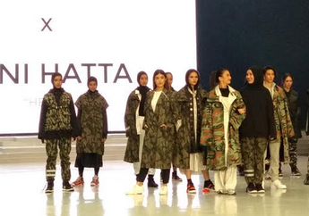 Desainer Rani Hatta Hadirkan Koleksi Modest Hijab Gaya Sporty Kasual Bernuansa Militer di Indonesia Fashion Week 2018