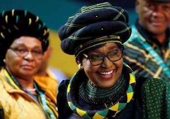 Mantan Istri Presiden Afrika Selatan, Winnie Mandela Meninggal Pada Usia 81 Tahun