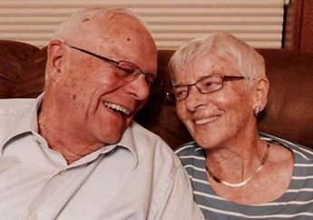 Mengharukan, Pria Ini Rela Merawat dan Menjaga Istrinya yang Terkena Demensia